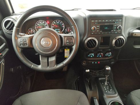 Used 2016 Jeep Wrangler Unlimited Sport AWD/4WD image 22