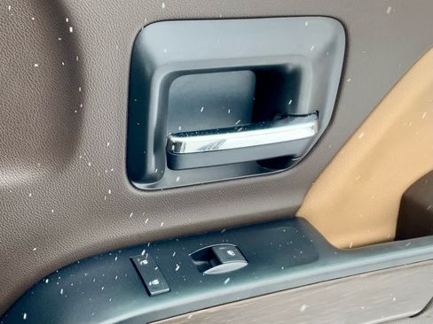 Used 2018 GMC Sierra 1500 Denali image 45