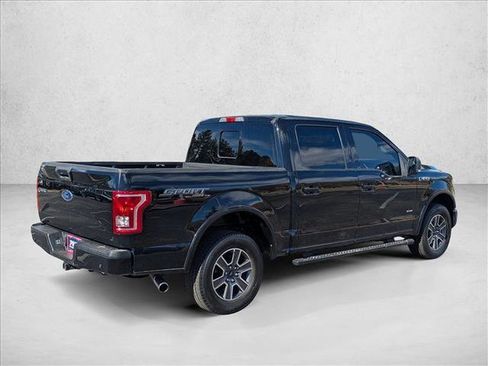 Used 2017 Ford F150 XLT w/ Equipment Group 302A Luxury image 5