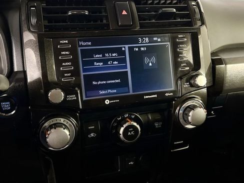 Used 2024 Toyota 4Runner TRD Off-Road image 32