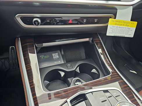 New 2026 BMW X5 xDrive40i w/ Executive Package image 22