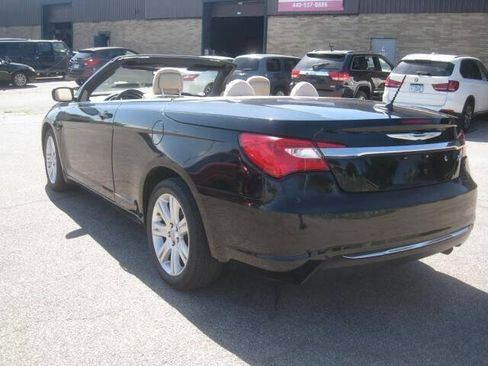 Used 2012 Chrysler 200 Touring image 9