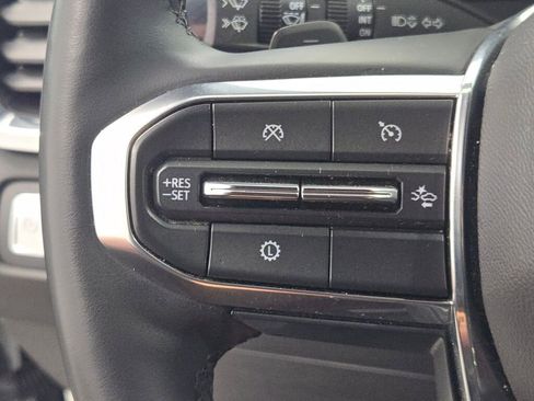 Used 2024 GMC Acadia Elevation AWD/4WD image 29