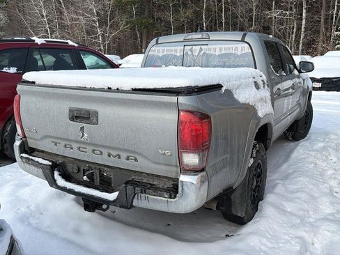 Used 2021 Toyota Tacoma SR5 image 6