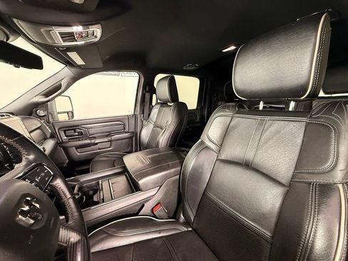 Used 2023 RAM 2500 Limited AWD/4WD image 54