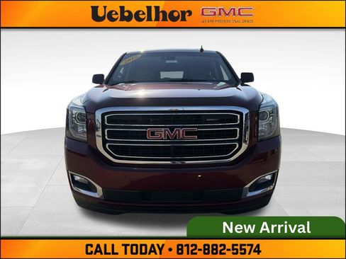 Used 2018 GMC Yukon XL SLT w/ Open Road Package AWD/4WD image 14