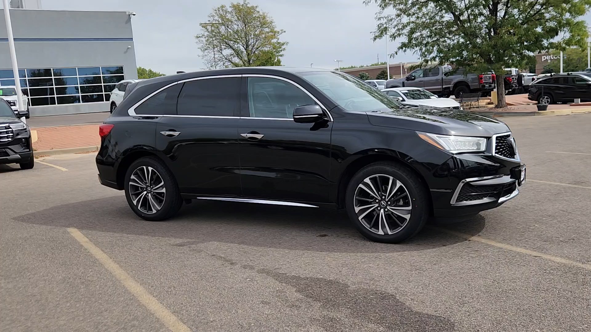 Used 2020 Acura MDX w/ Technology Package AWD/4WD image 8