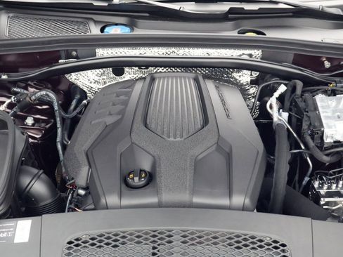 New 2026 Porsche Macan image 26