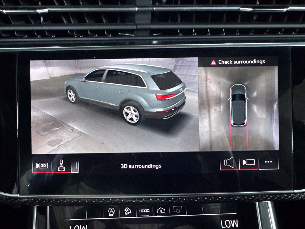 Used 2024 Audi SQ7 Premium Plus AWD/4WD image 36