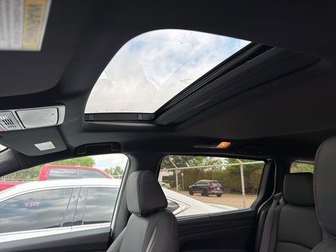 Used 2025 Honda Odyssey Sport-L image 11