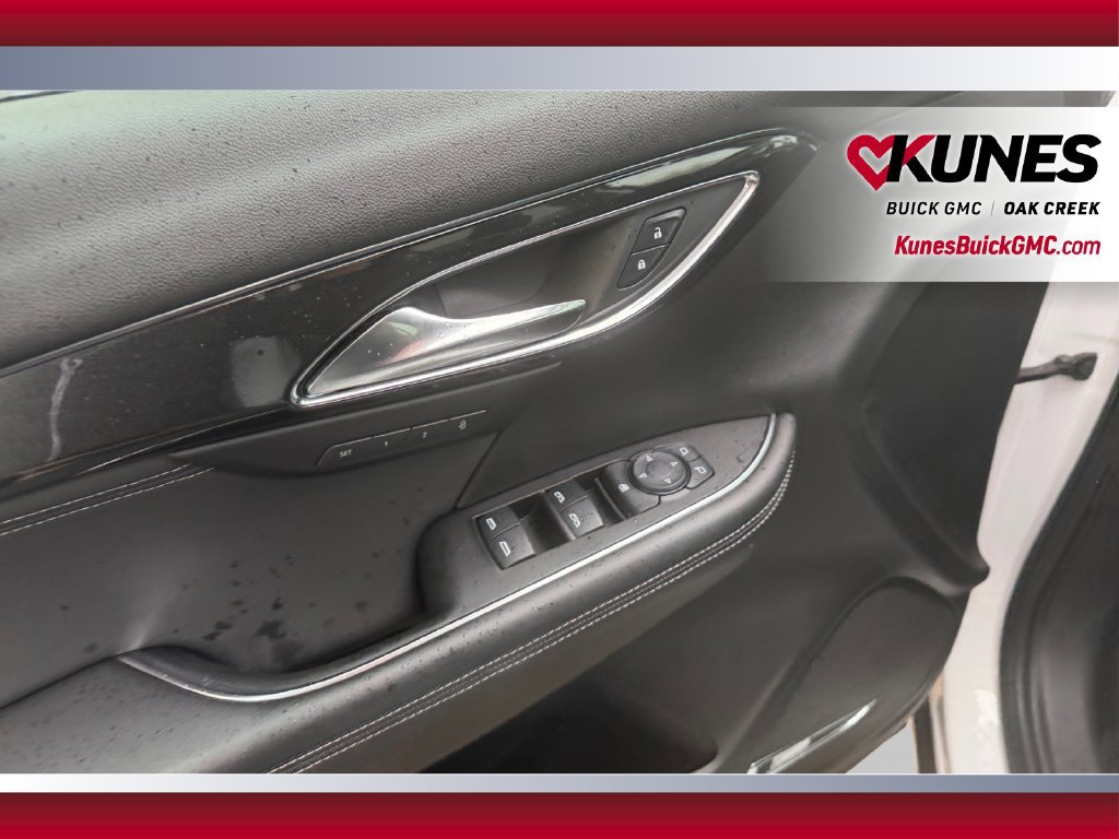 Used 2024 Buick Envision Preferred AWD/4WD image 21
