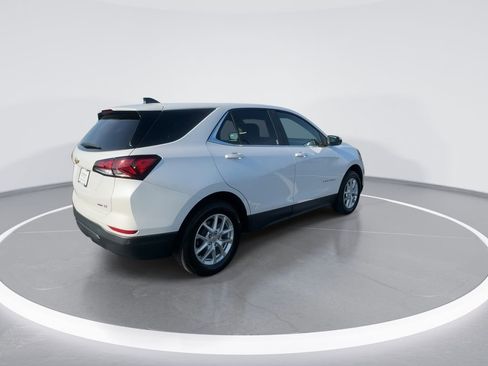 Used 2024 Chevrolet Equinox LT image 8