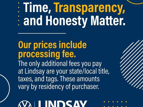 Used 2023 Volkswagen ID.4 2WD image 2