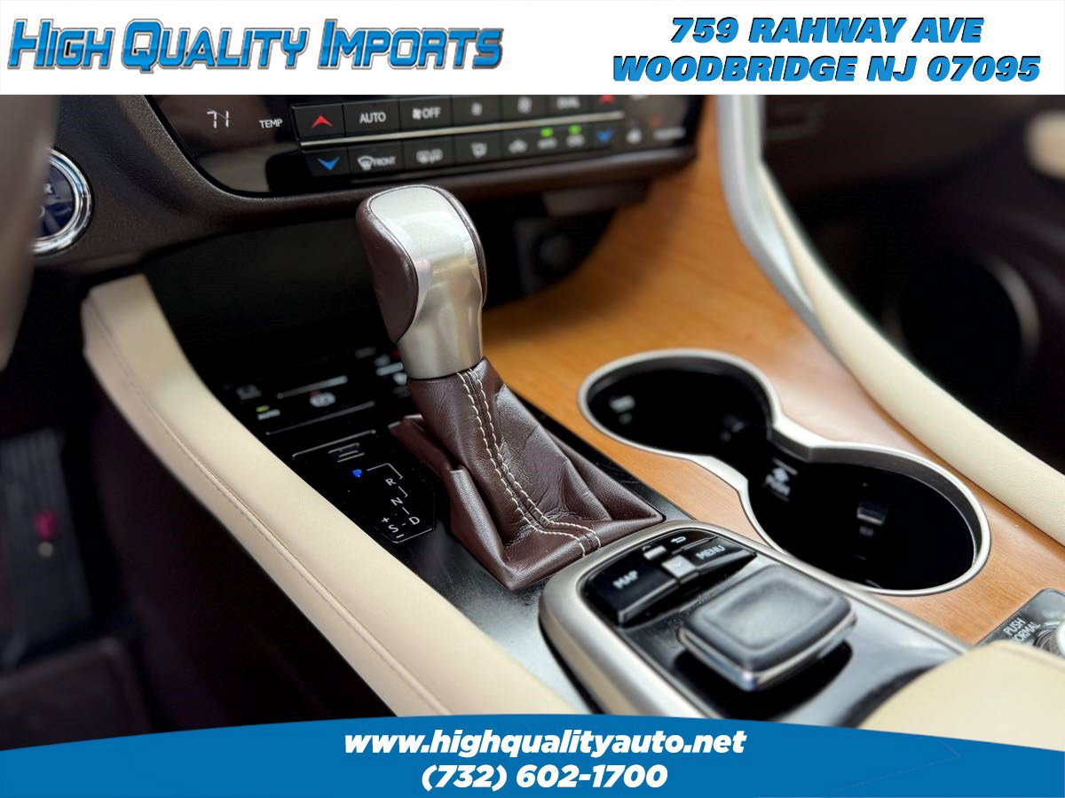 Used 2019 Lexus RX 450h AWD w/ Navigation Package image 35