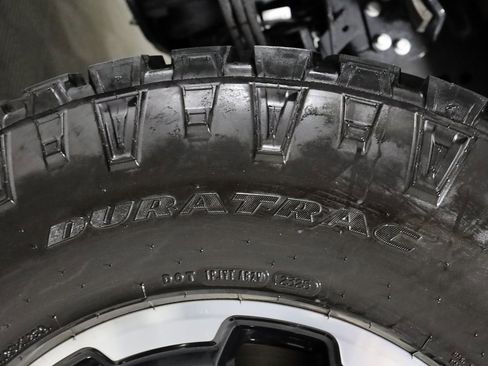 Used 2025 Ford F250 Platinum w/ Tremor Off-Road Package image 55