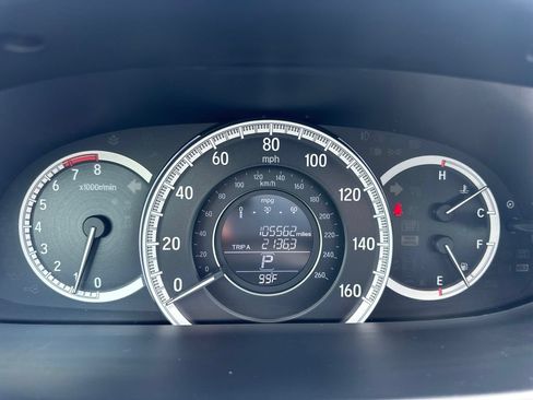 Used 2017 Honda Accord LX image 40