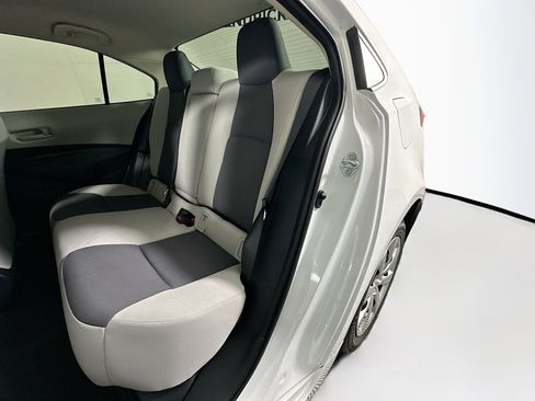 Used 2024 Toyota Corolla LE image 25