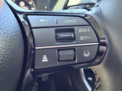 Used 2026 Honda CR-V EX-L image 32