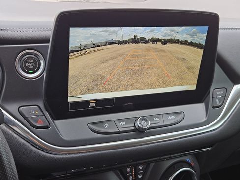 Used 2023 Chevrolet Blazer LT w/ Midnight/Sport Edition FWD image 20