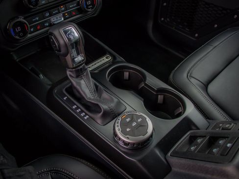 New 2025 Ford Bronco Outer Banks image 51