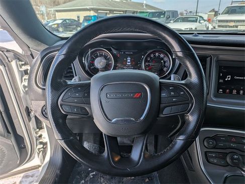 Used 2022 Dodge Challenger GT image 9