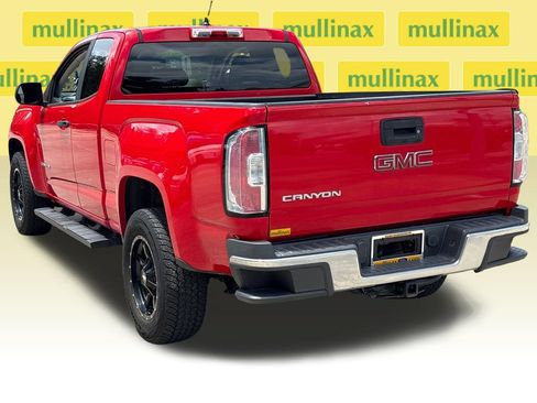 Used 2015 GMC Canyon W/T RWD image 8