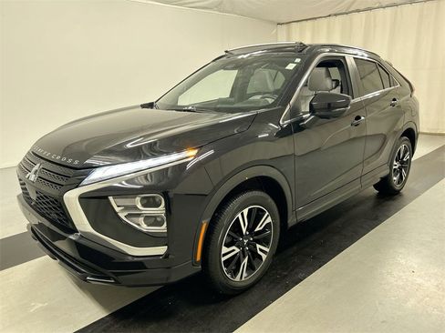 Used 2023 Mitsubishi Eclipse Cross SEL image 5