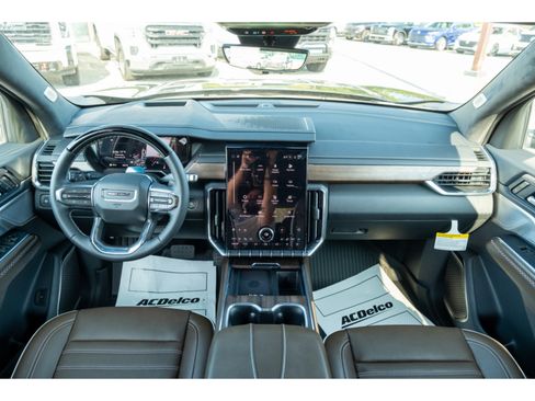 New 2027 GMC Acadia Denali Ultimate w/ LPO, Black Badging Package AWD/4WD image 32