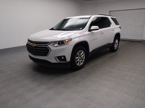 Used 2021 Chevrolet Traverse LT AWD/4WD image 2