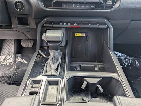 Certified 2025 Toyota Tundra SR AWD/4WD image 14