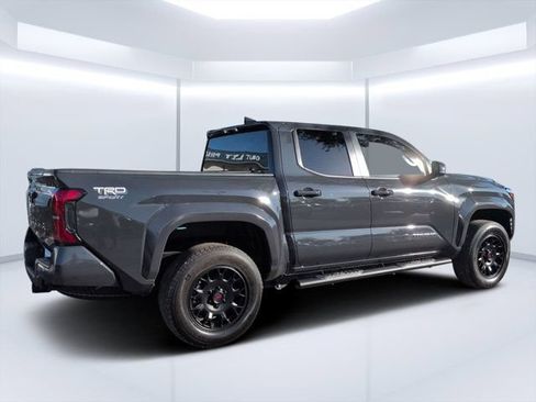 Used 2025 Toyota Tacoma TRD Sport RWD image 3
