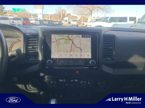 Used 2022 Nissan Frontier PRO-4X w/ Pro-4X Premium Package image 12