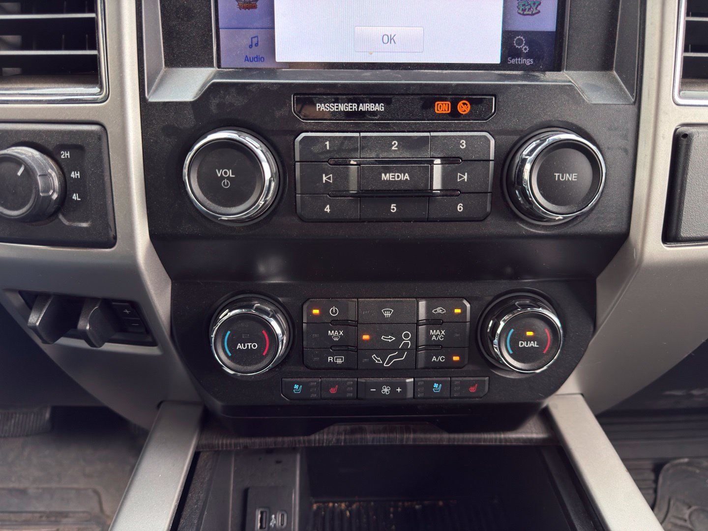 Used 2020 Ford F250 Lariat AWD/4WD image 8