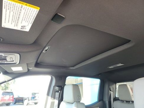 Certified 2024 Chevrolet Silverado 1500 ZR2 image 31