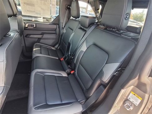 New 2025 Ford Bronco Outer Banks image 6