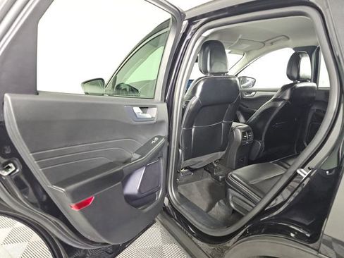 Certified 2024 Ford Escape Platinum image 18