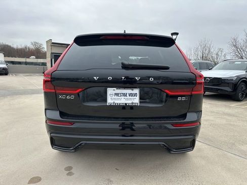 New 2026 Volvo XC60 B5 Core w/ Climate Package image 6