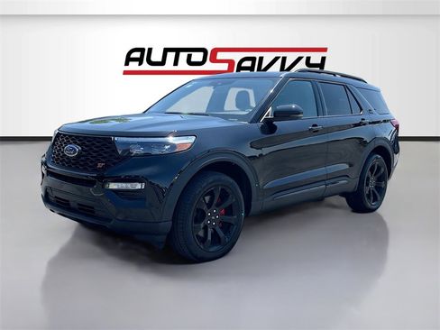 Used 2023 Ford Explorer ST w/ Equipment Group 401A image 3