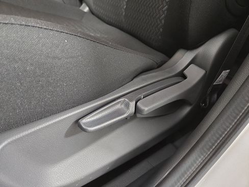 New 2026 Mitsubishi Eclipse Cross LE image 29