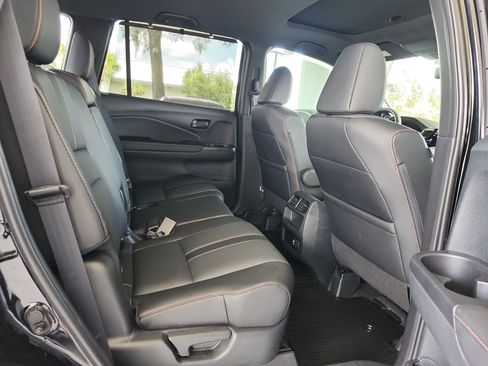 Used 2023 Honda Passport TrailSport image 21