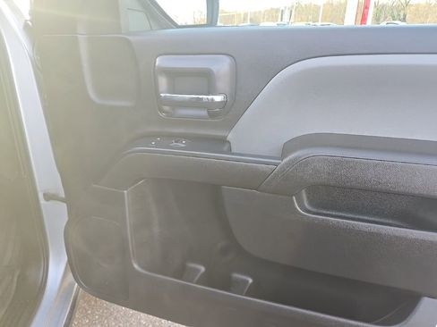 Used 2017 Chevrolet Silverado 1500 Custom w/ Custom Convenience Package image 21