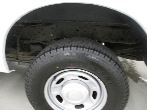 Used 2015 Ford F250 XL w/ Power Equipment Group image 6