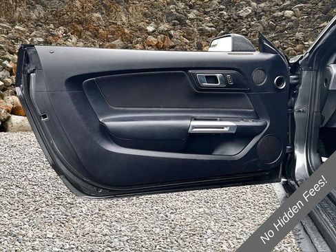 Used 2019 Ford Mustang Coupe w/ Equipment Group 101A RWD image 16