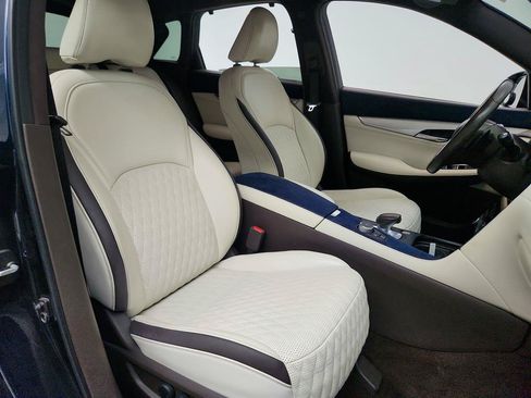 Used 2019 INFINITI QX50 Essential w/ Sensory Package FWD image 27