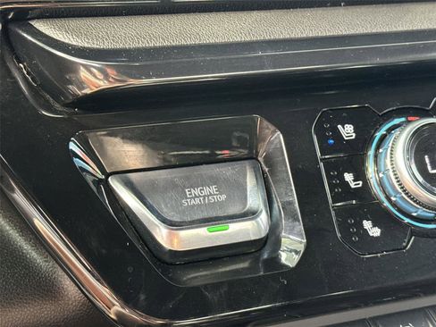 Used 2022 GMC Sierra 1500 AT4 w/ AT4 Preferred Package image 29