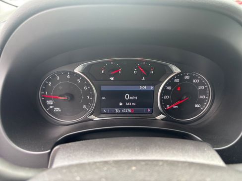 Used 2024 GMC Terrain SLT AWD/4WD image 36