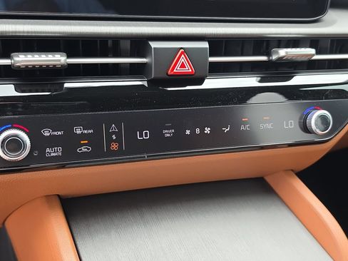 New 2027 Kia Sportage X-Line AWD/4WD image 26