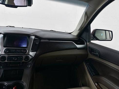 Used 2019 Chevrolet Tahoe LT RWD image 23