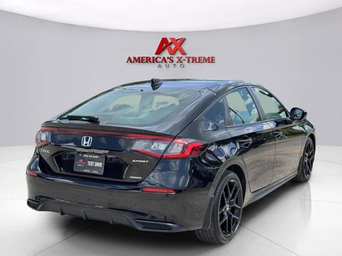 Used 2025 Honda Civic Sport image 6