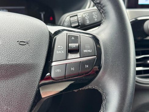 Used 2023 Ford Escape Active AWD/4WD image 17